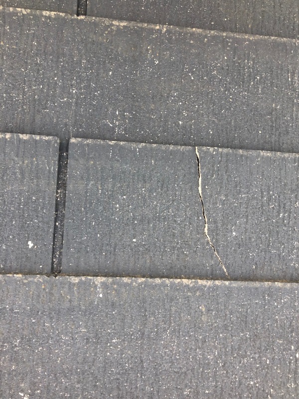 神奈川県伊勢原市　外壁塗装　屋根塗装　下地処理　ひび割れ補修 (2)