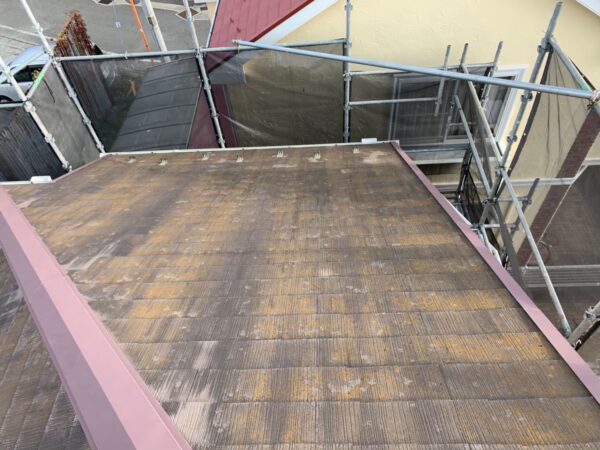 神奈川県伊勢原市　Y様邸　屋根塗装工事　下地処理　高圧洗浄