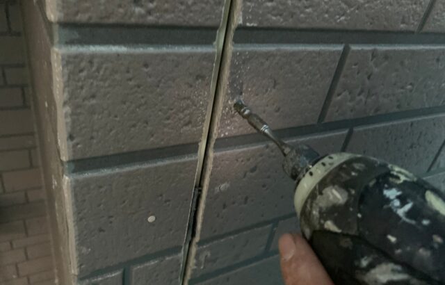 神奈川県伊勢原市　H様邸　外壁塗装　サイディングボードの浮き・ひび割れ補修